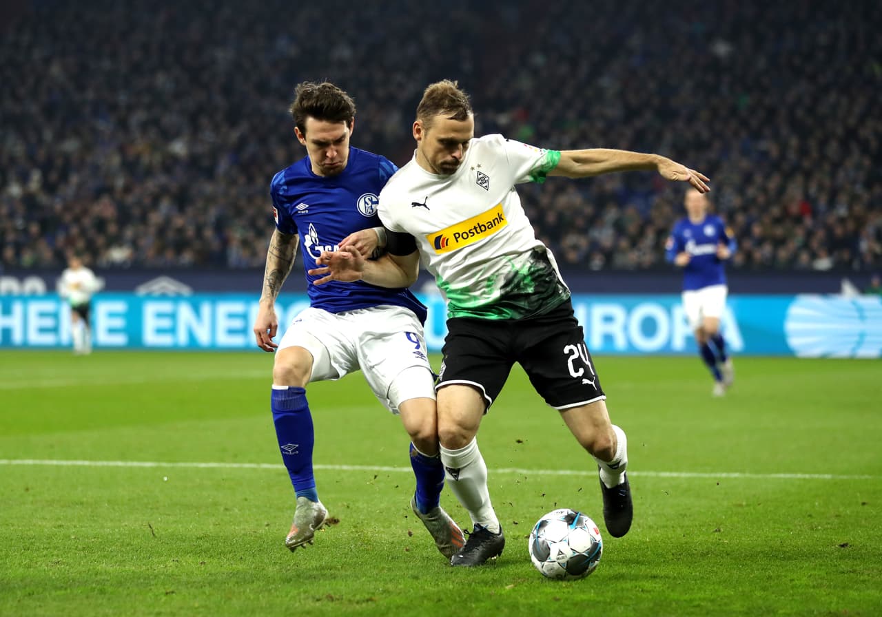 Suat Serdar (48’) y Michael Gregoritsch (58’) anotaron los goles para la victoria de los locales.