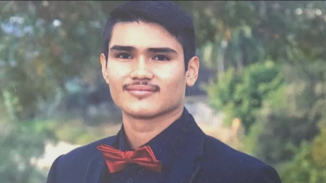 Estudiante hispano de USC es arrestado por apuñalar a un indigente