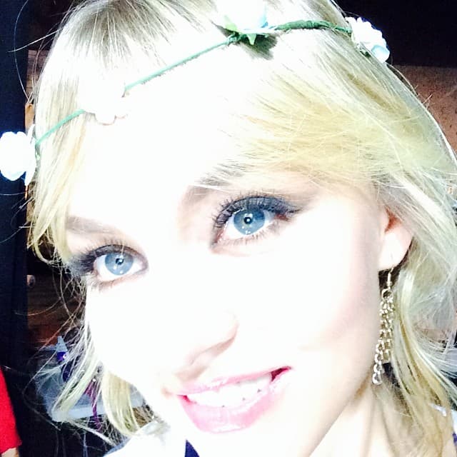 En cada novela que participa nos sorprende más y más.