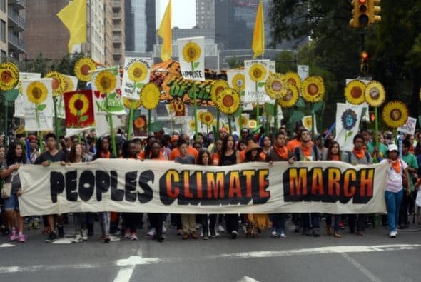 Cientos de miles llegaron hasta Manhattan para unirse en un reclamo común por el medio ambiente.