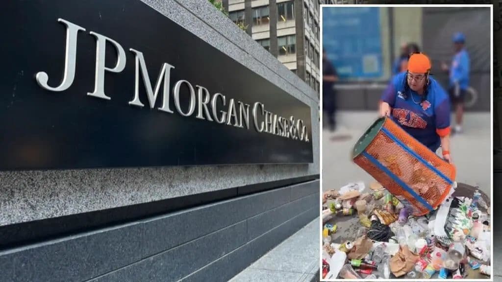 <b>Souvenir del campeonato de los Knicks le cuesta el trabajo</b>
<br>Angie Báez llevaba poco más de un año como directora ejecutiva de Relaciones con la Comunidad y la Industria, para Tarjetas y Comercio, del JPMorgan Chase. 
<a href="https://www.univision.com/local/nueva-york-wxtv/souvenir-del-campeonato-de-los-knicks-le-cuesta-el-trabajo-a-ejecutiva-de-origen-dominicano-en-nueva-york">La despidieron después de ser vista cargando con un souvenir de la celebración del campeonato de los Knicks, en Nueva York. </a>