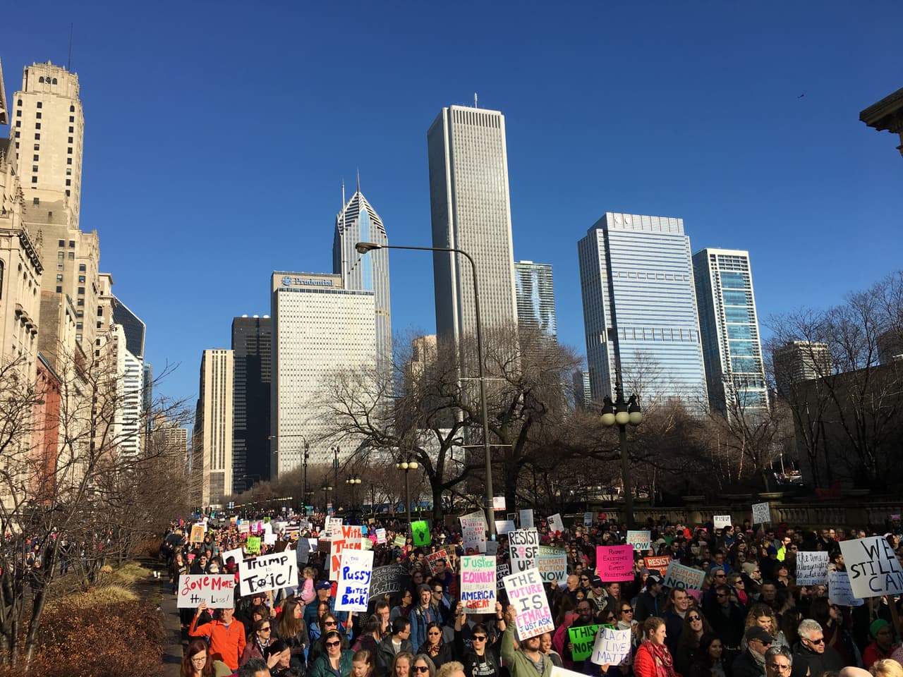 Se estima que el rally durará hasta las 3 pm.