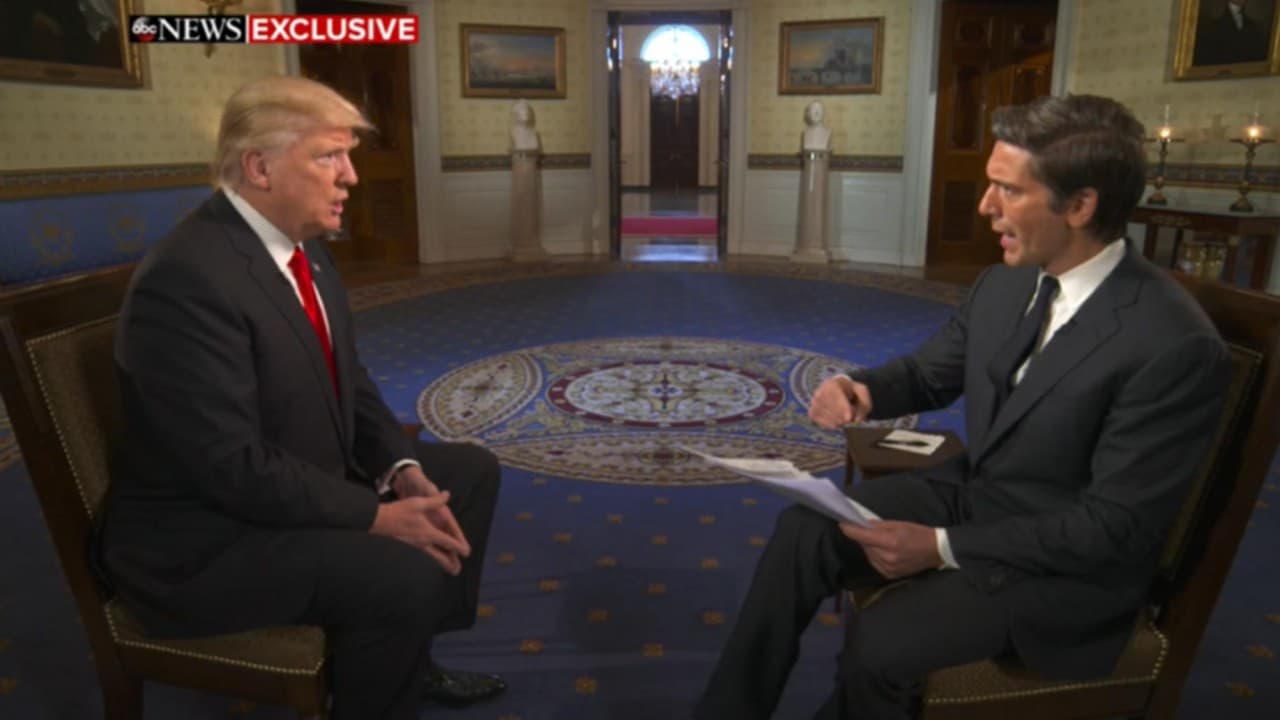 Trump espera comenzar a ampliar "en unos meses" el muro en la frontera con México