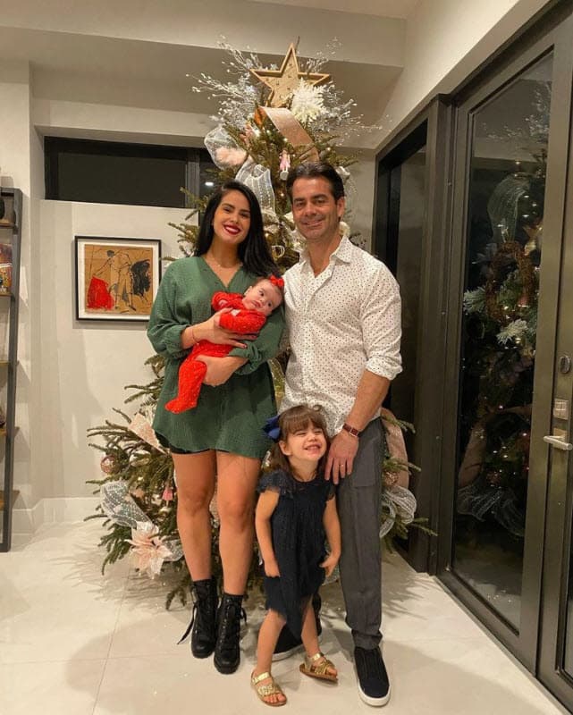 El 27 de marzo de 2021 la presentadora anunció que estaba nuevamente embarazada y el 30 de septiembre del mismo año nació su hija Paulina.