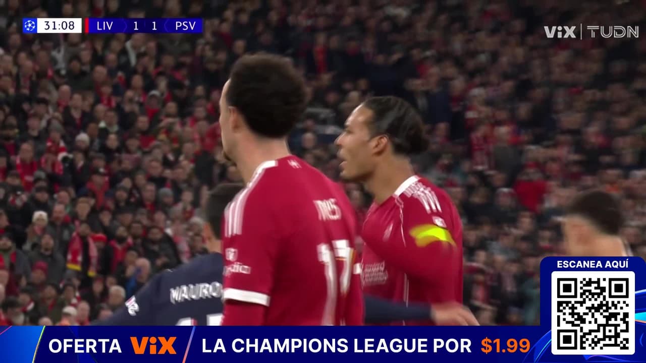 Van Dijk revienta el larguero y Liverpool se queda a nada del segundo ante el PSV