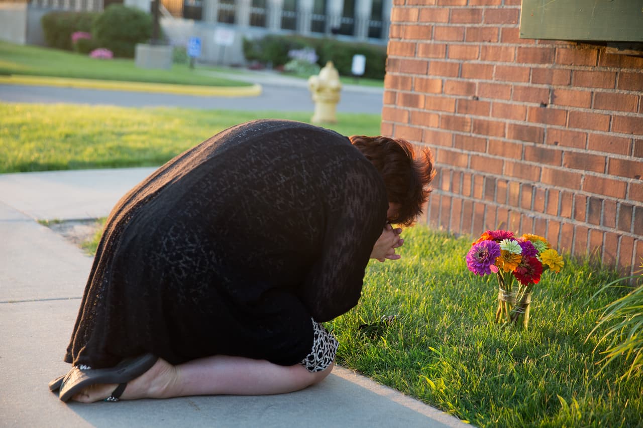 Un detenido mata a dos alguaciles en una corte de Michigan