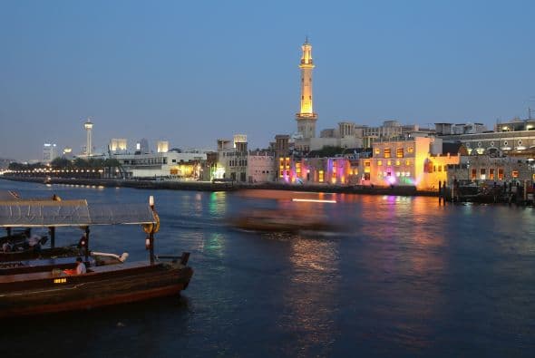 Los ingresos generados a partir de las industrias del petróleo no pagan impuestos federales.