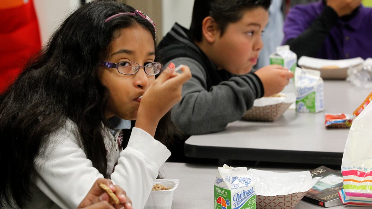 Esta herramienta te muestra los lugares donde se repartirán comidas escolares gratis durante el verano