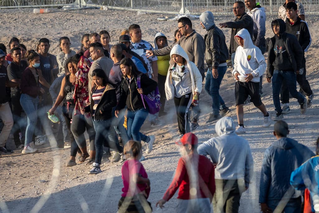 Biden advierte que la situación en la frontera con México "será caótica un tiempo" tras fin del Título 42