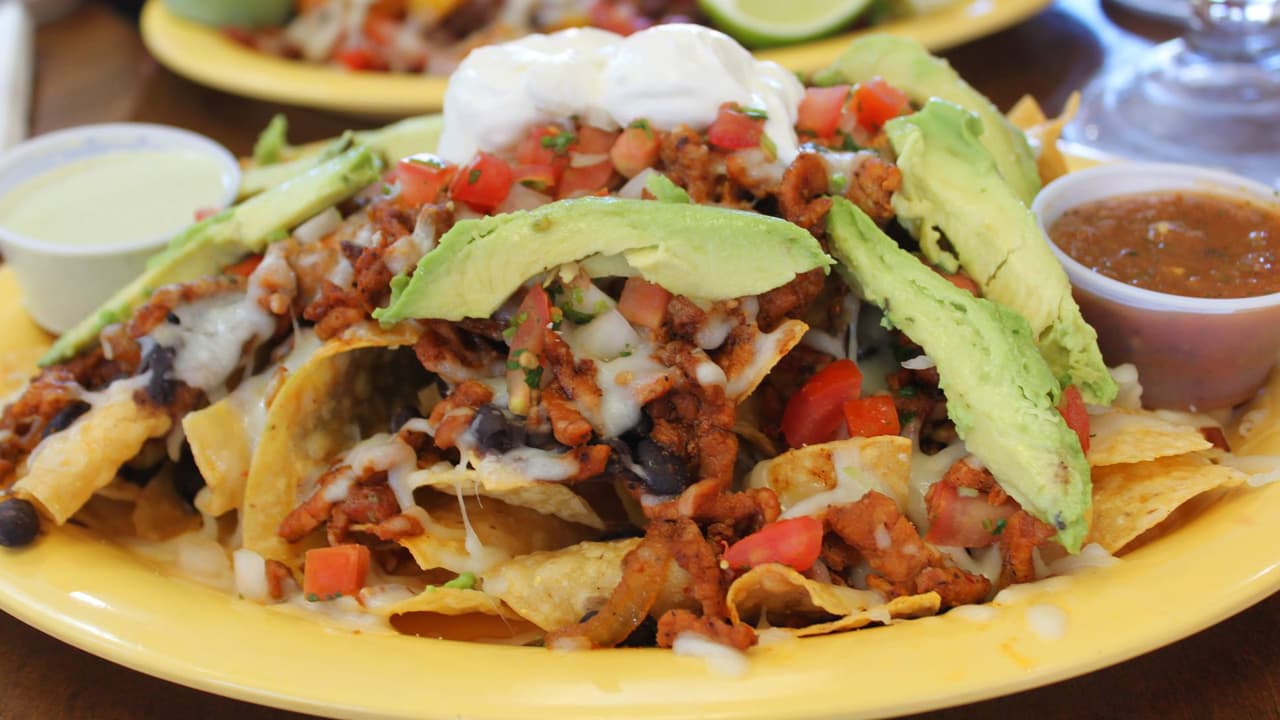 Chunga’s en 180 S 900 W y también en 1895 S Redwood Rd., en la capital del estado, te ofrecen sus tacos, huaraches y sopes dignos de cualquier paladar mexicano o hispano. Puedes encontrar toda su información a través de su página web: 
<a href="https://chungasslc.com/" target="_blank">chungasslc.com </a>