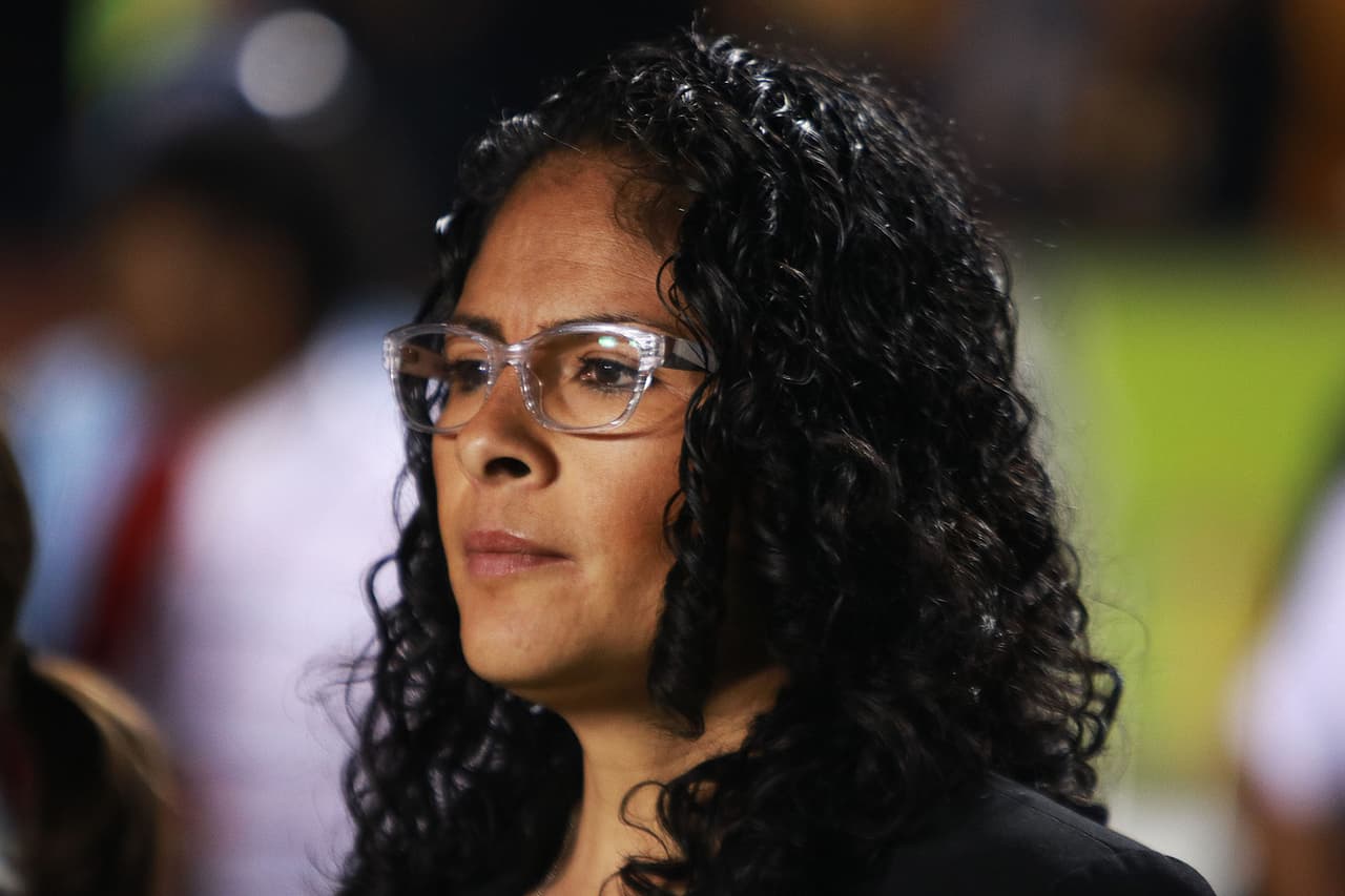 La entrenadora del Tri Sub-17 Femenil, Mónica Vergara, invitada de honor a la Final.