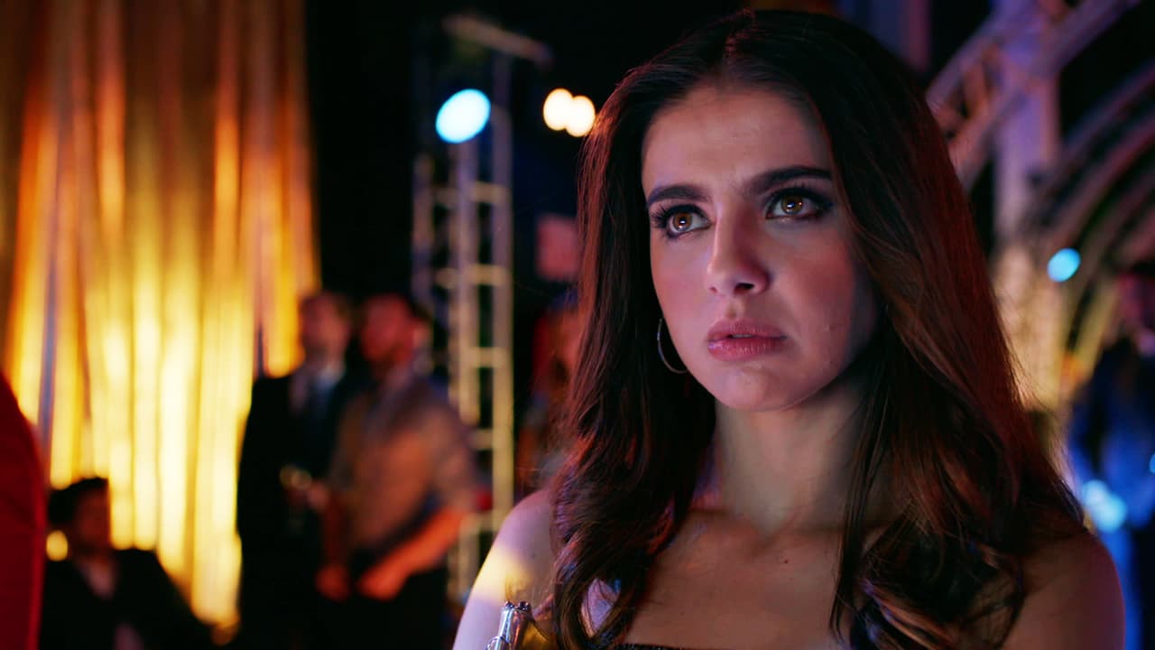 <b>La Reina Soy Yo</b> está por llegar a su final, sin embargo el camino recorrido por 
<b>Yamelí</b> para consumar su venganza contra 
<b>Charly</b> ha tenido grandes sinsabores, pero también grandes sorpresas en un largo camino que inició en su juventud.