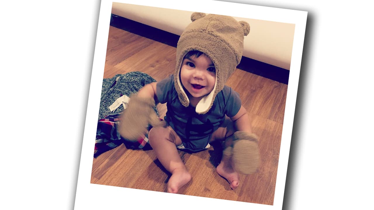 Esa sonrisa la heredó de sus felices padres.