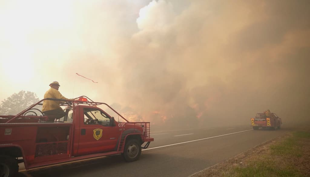 Humo de incendio en Nueva Jersey afecta la calidad del aire en la ciudad de Nueva York y la región 
