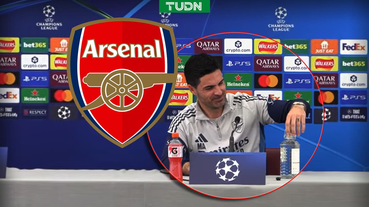 Arteta recibe mezcal en conferencia en vivo de la Champions League