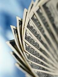 El Gallo en el Mes del Caballo (20/21 de mayo al 19/20 de junio) (Los nacidos en 1933, 1945, 1957, 1969, 1981, 1993, 2005) El Mes del Caballo es un ciclo sorpresivo para el Gallo debido a los diferentes escenarios que van a surgir. Un admirador, o admiradora te obsequia un regalo muy valioso y además recibes una oferta para un préstamo. Esta buena onda te alegrará mucho pues te infunde esperanzas. Verás cómo consigues el dinero que necesitas urgentemente. Por: Profesor Zellagro