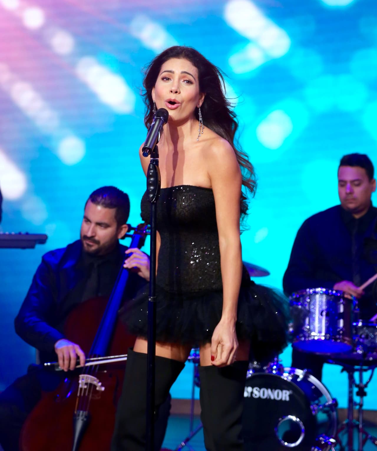 La actriz culminó su mensaje informando que se encuentra bien: "Hasta pronto papito, 
<b><a href="https://www.univision.com/programas/series/patricia-manterola-regresa-a-la-television-como-protagonista-de-una-serie-de-comedia" target="_blank">estoy en paz</a> </b>porque sé que estás en paz... Te amo, ¡Gracias a todos de antemano por su cariño y apoyo en estos momentos!"