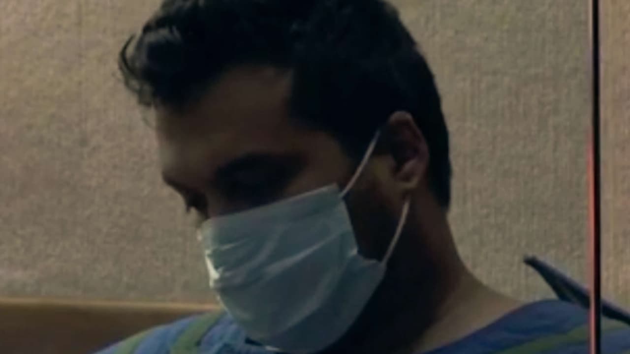 Acusado de decapitar a su expareja con espada samurai se declara inocente