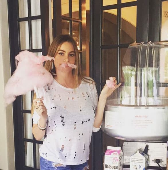 Todas las veces que Sofía Vergara sale comiendo en su Instagram