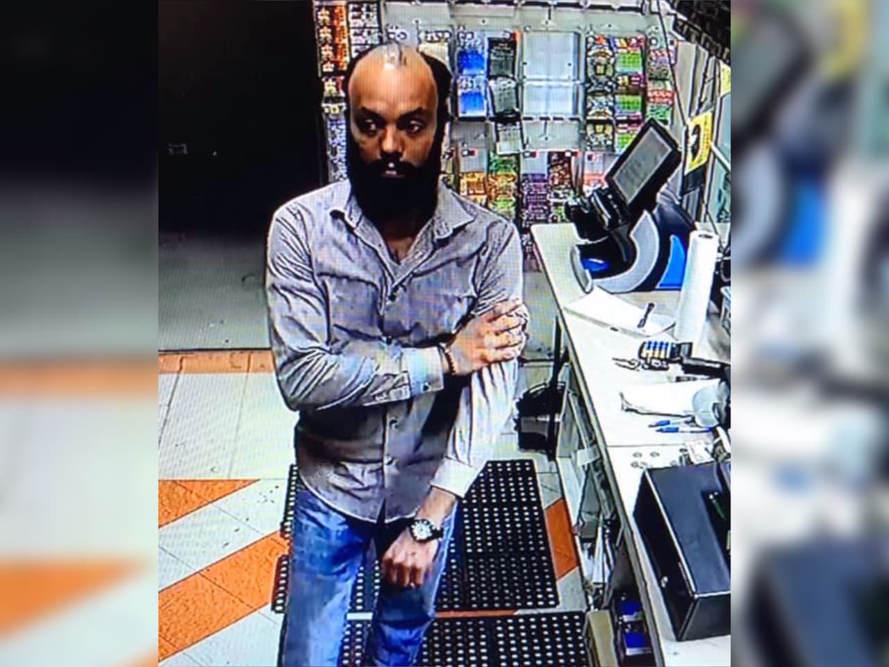 Consiguió trabajo y en su primer día se robó $17,000, asegura su jefe