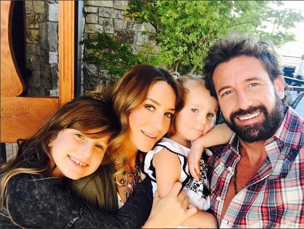 Tener que pasar días sin ver a sus hijas ha sido de lo más difícil de su rompimiento.