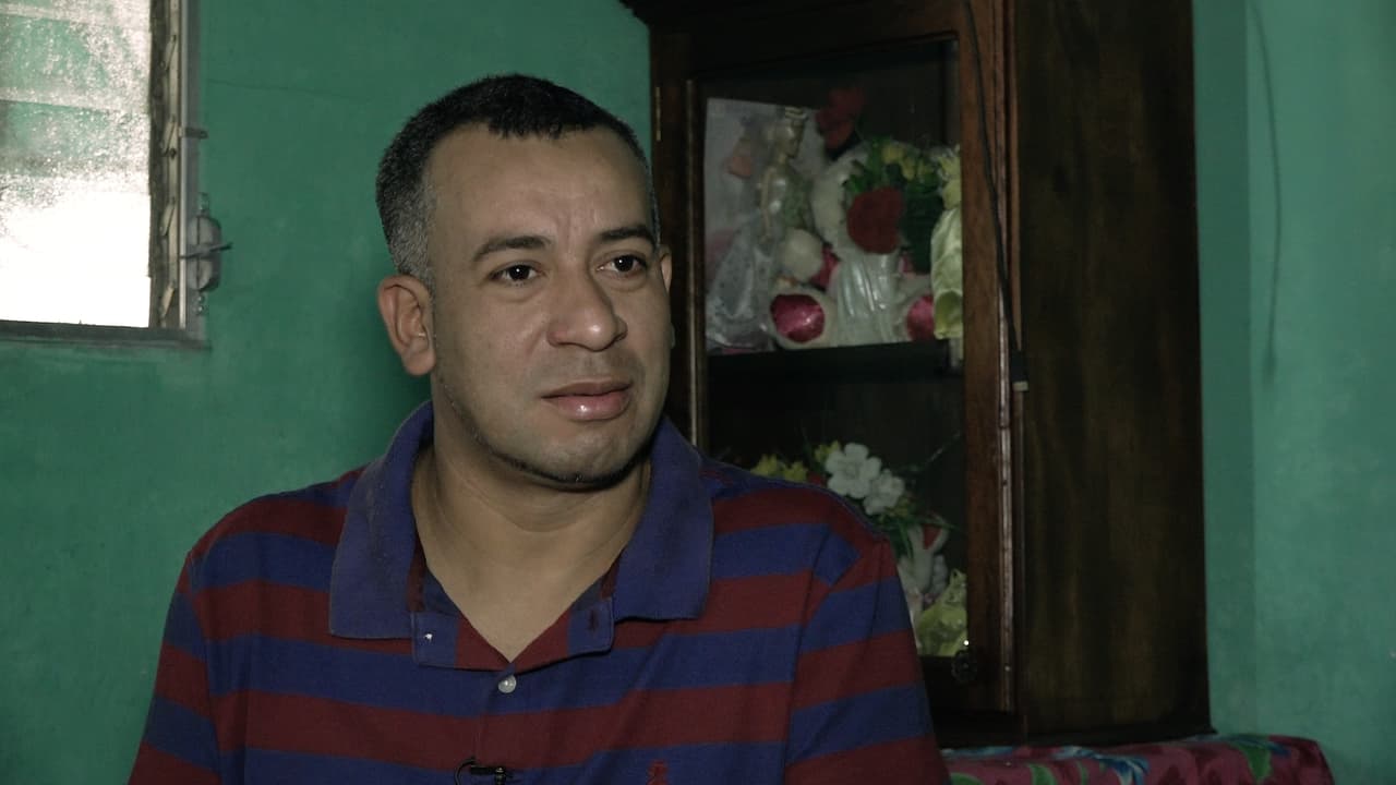 Deportado para saber que su padre murió: hondureño sobreviviente del colapso del Hotel Hard Rock habla con Univision