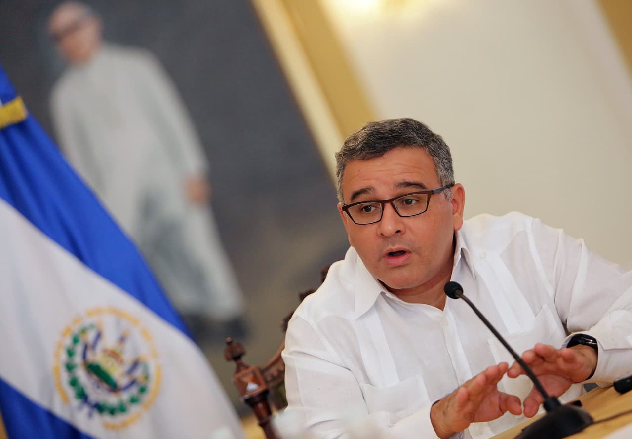 Nicaragua da asilo político al expresidente salvadoreño Mauricio Funes