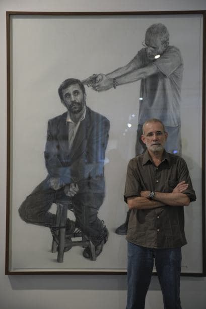 Vicente contó que la idea surgió ante su "decepción" con los líderes mundiales, a quienes ve como los responsables por tantos males que afectan a mucha gente en todo el mundo.