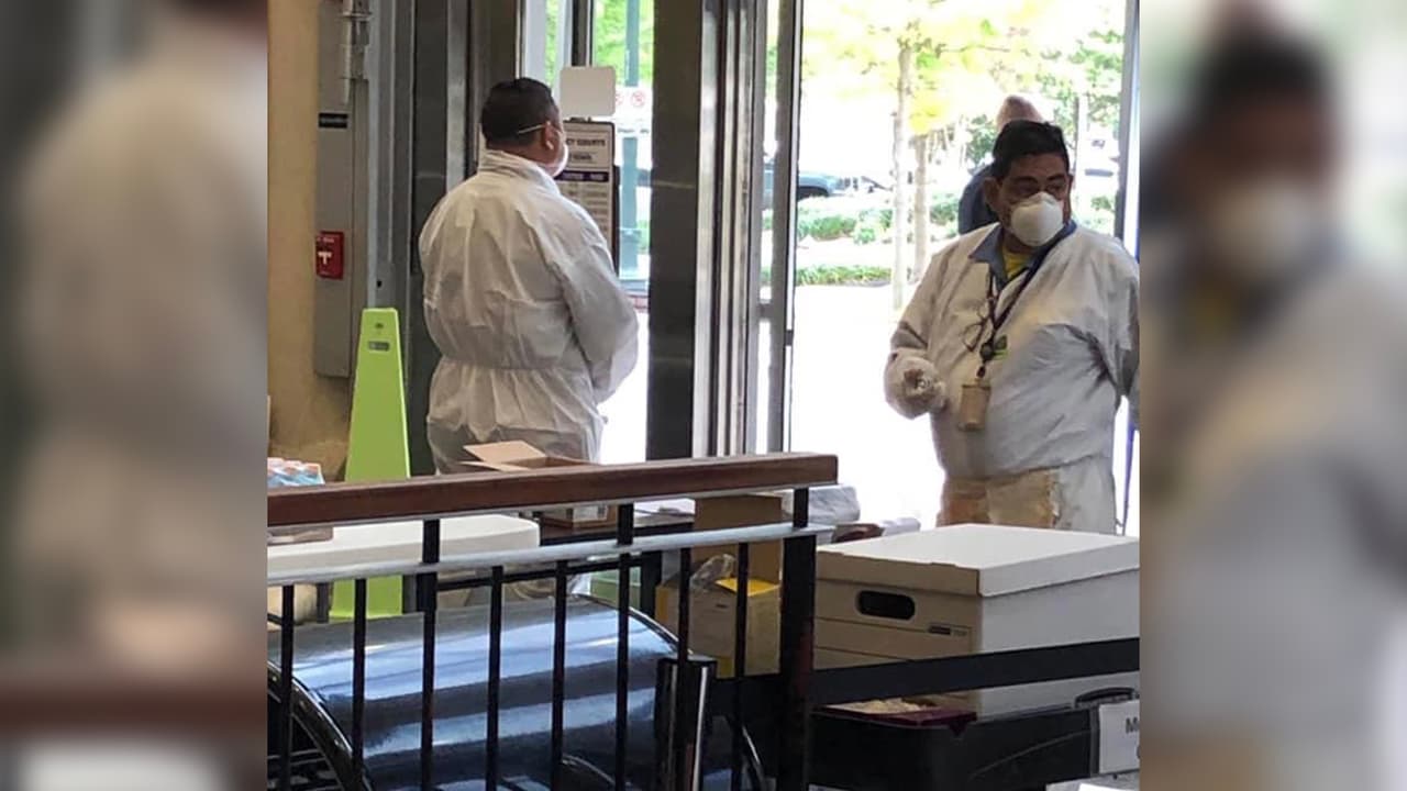 Médicos y personal relacionado con la salud se mantienen muy alertas ante el registro de nuevos contagios de coronavirus.