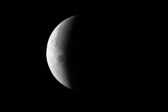El eclipse lunar desde Miami, Florida.