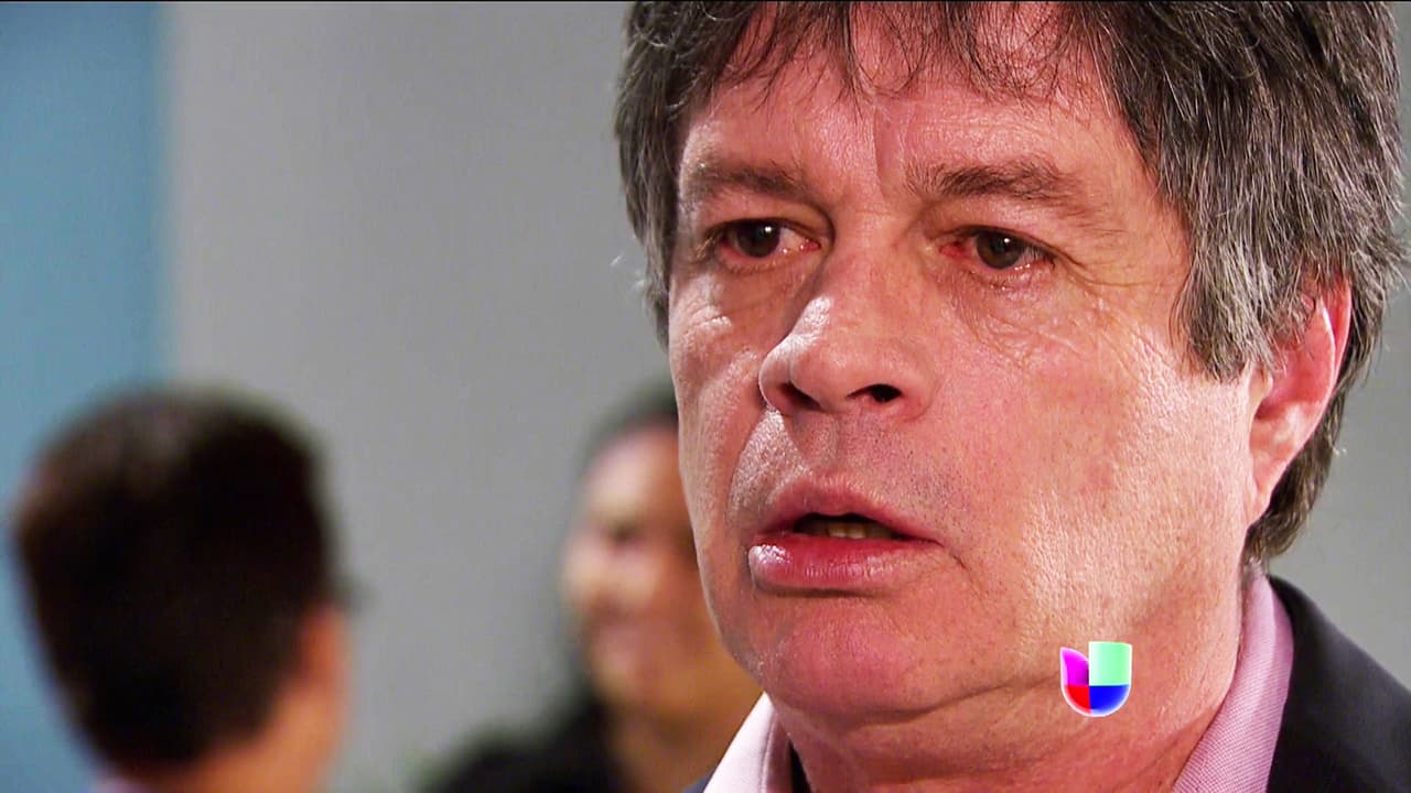 ¿De qué te enteraste Claudio? ¡Ahhh! Ya sabes que Isela está embarazada.