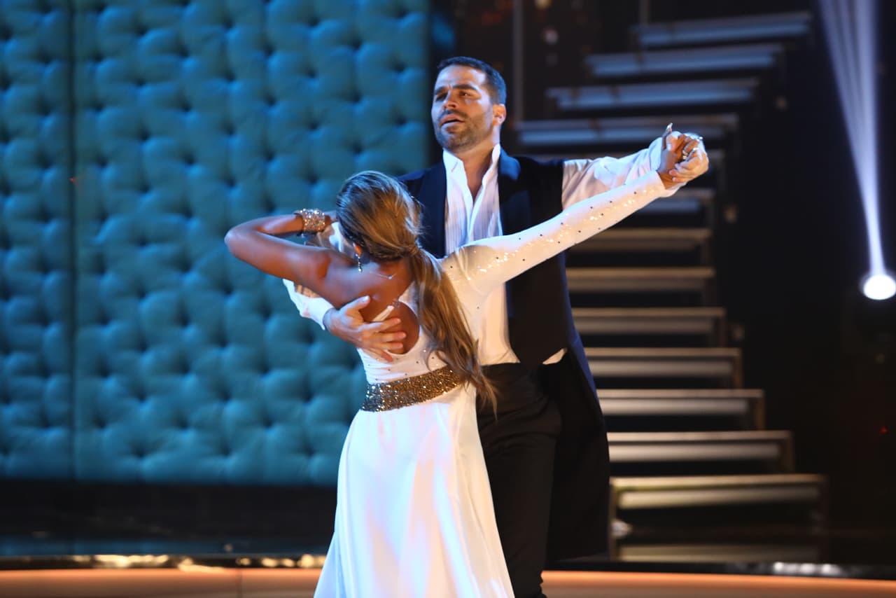 El villano más sexy de la competencia le dijo adiós a Mira Quién Baila.