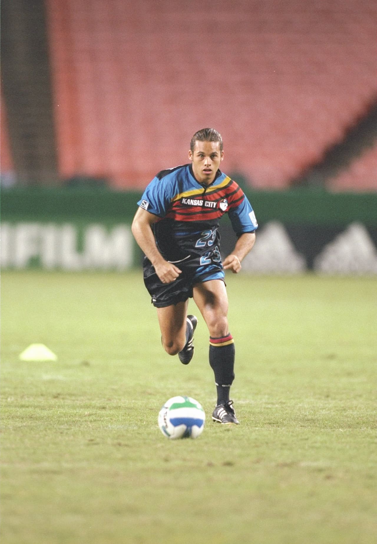 EL despliegue multiculor fue marca de la casa durante varias temporadas.