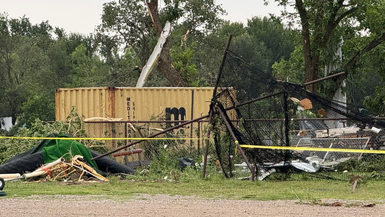 Aunque el daño es significativo, la comunidad ha mostrado una vez más su fuerza. Vecinos compartieron imágenes, ofrecieron ayuda y se organizaron para apoyarse mutuamente.