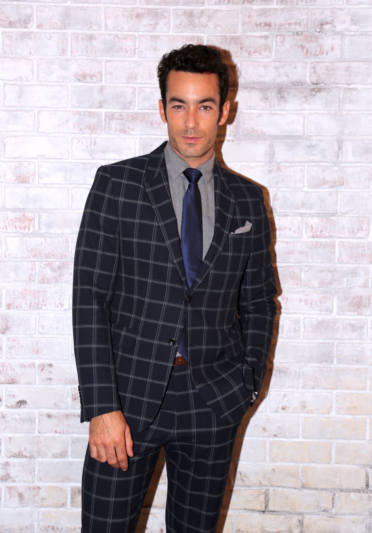 El periodista 
<a href="https://heraldodemexico.com.mx/opinion/vuelve-a-televisa/" target="_blank">Alex Kaffie </a>a segura que el actor está confirmado para participar en la nueva versión de 'El privilegio de amar'.