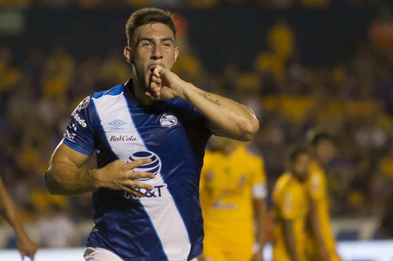Apertura 2014 tras diez partidos Tigres sumaba 16 puntos.