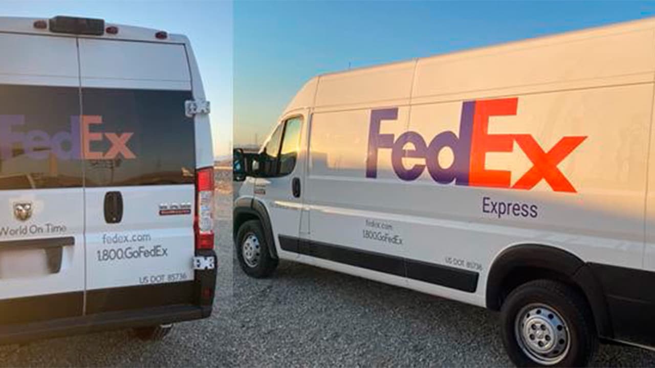 En octubre de 2021, en Niland, California agentes de la Patrulla Fronteriza localizaron también una 
<b>van clonada con logotipos de FedEx,</b> la cual transportaba al menos ocho personas indocumentadas de nacionalidad mexicana. El conductor del vehículo fue detenido.