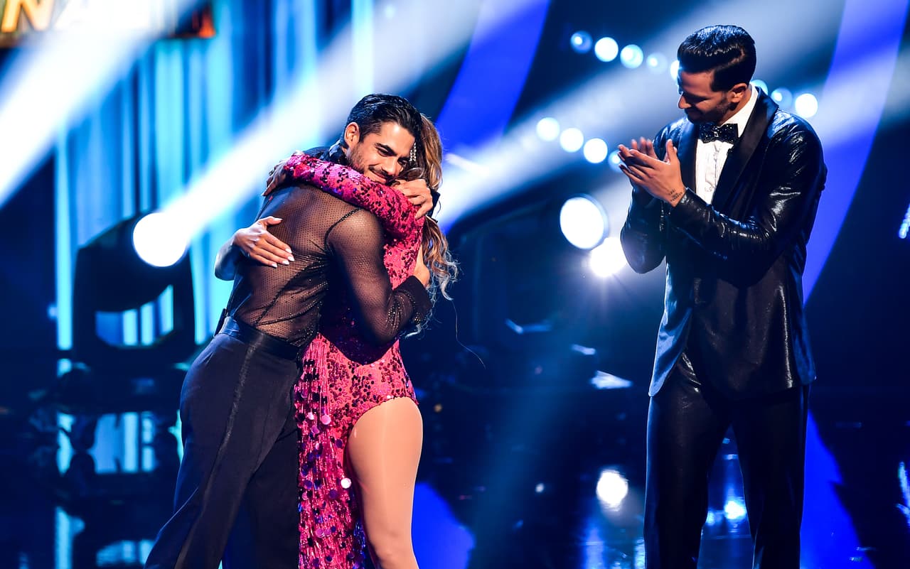 La Bronca también les agradeció a todos sus bailarines y compañeros que le ayudaron mucho para lucir como toda una profesional.