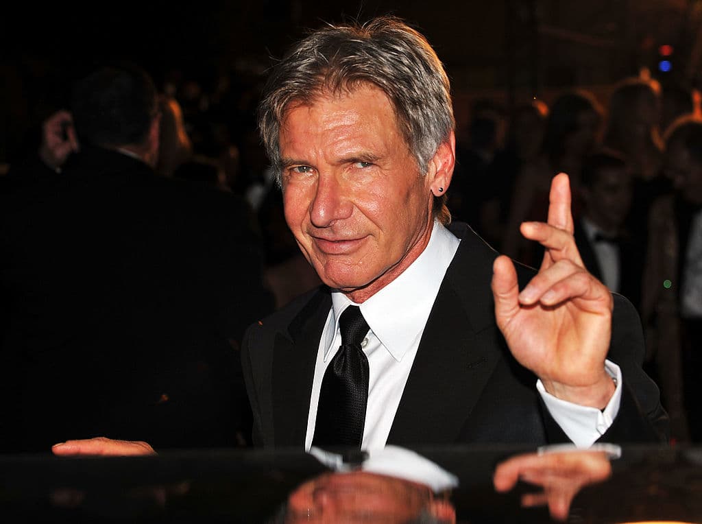 A pesar de eso, Harrison Ford intentó desde la primera trilogía que George Lucas matara al capitán del Halcón Milenario, sin éxito. De acuerdo a una entrevista con Conan O'Brien del 2015, la estrella de 'Indiana Jones' pensaba que la muerte de su personaje lo convertiría en un héroe trágico.