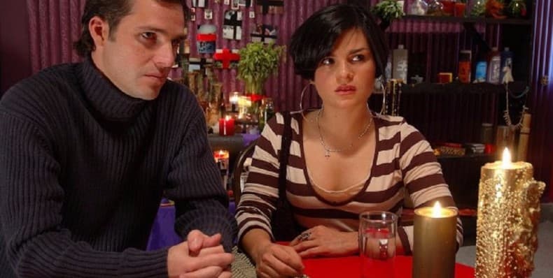 Casualmente, los hechos narrados por Trejo emulan a distintos clásicos de horror, como la casa de 'Amityville' o la película 'Poltergeist - Juegos Diabólicos', así que uno podría deducir de dónde saca tanta "inspiración".