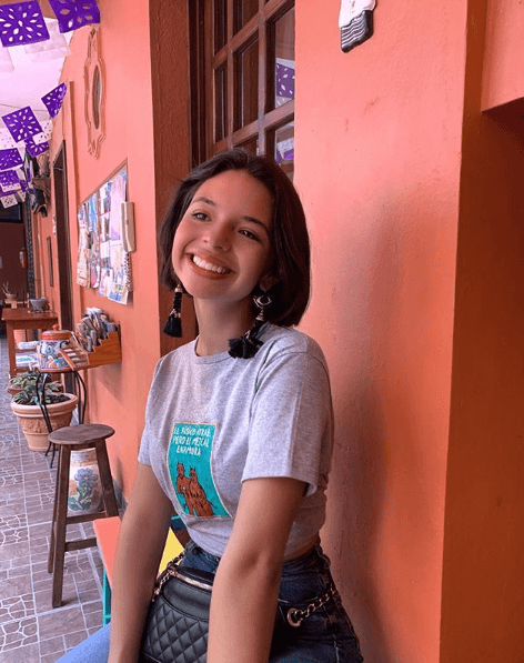 Su corta pero exitosa carrera le valió figurar en tres categorías: Regional Roots 2.0 (El agave de la música), Can't Get Enough… (´Quiero más...) y On the rise (Camino a la cima).