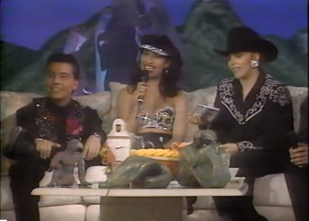 Esa no fue la primera vez que Selena y Verónica se encontraban. Antes, Verónica Castro entrevistó a Selena en 1992 para el programa ‘Y Vero América va’.