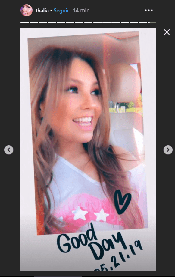 También difundió un par de videos en los que dijo estar "como que en shock, porque me acabo de enterar de que tengo tres nominaciones para Premios Juventud". Más adelante agregó "Pequeños retoños de la vida y del amor pero qué impavidez, qué cosa más exquisita, jugosa y jocosa tener estas nominaciones". Finalmente le pidió sus "cariños" votar y, como ya es costumbre en ella, terminó cantando: "Porque vamos a formar un alboroto, algo divertido".