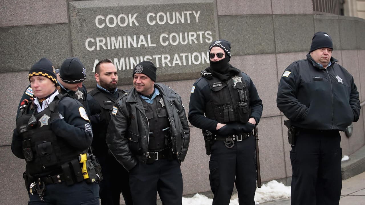 Reporte recomienda cambios a los procesos de investigación de homicidios en Chicago