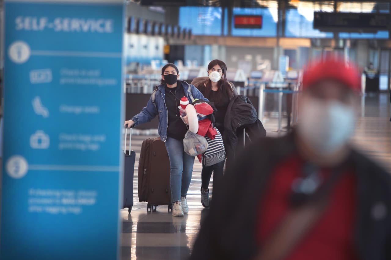 Coronavirus: Impone Chicago cuarentena obligatoria a la mayoría de viajeros