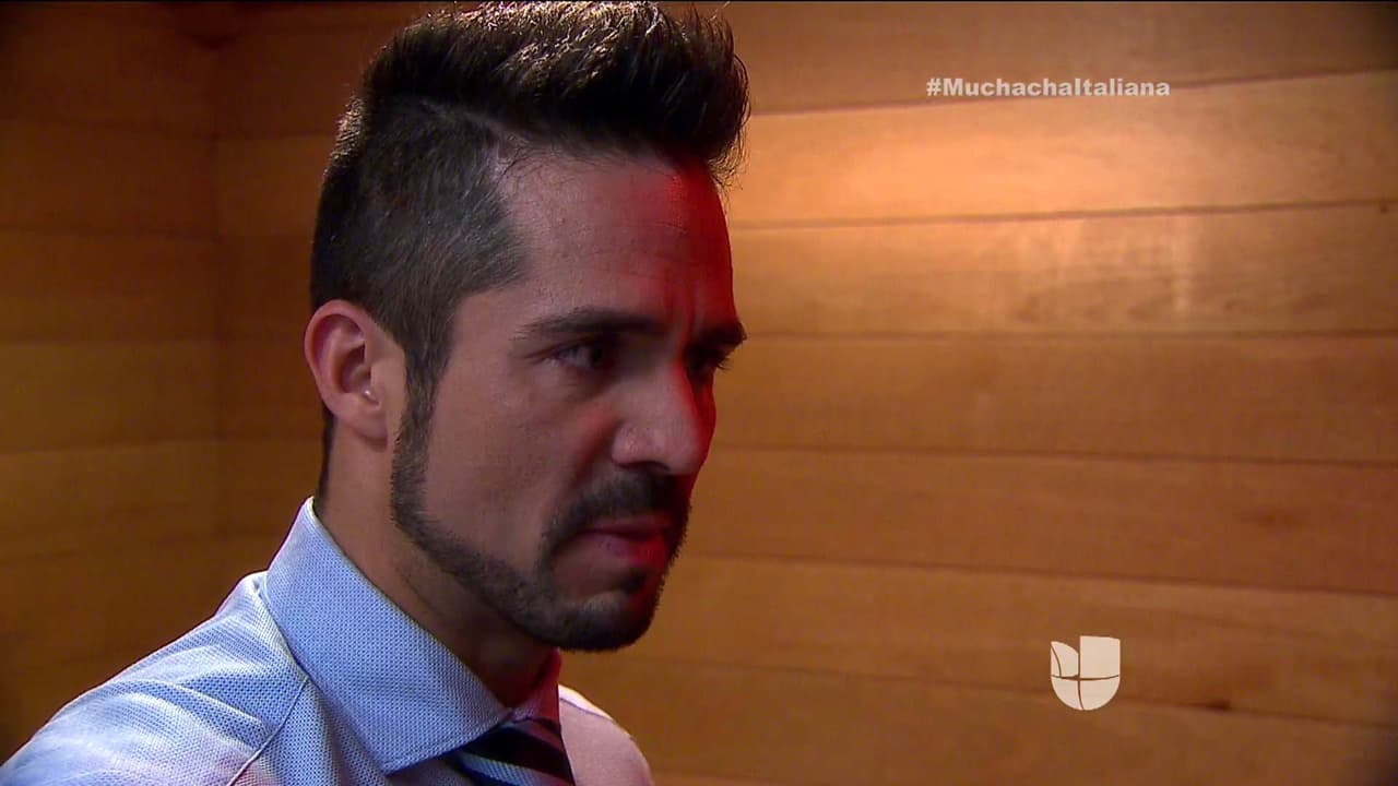 Estás profundamente enamorada de Pedro.