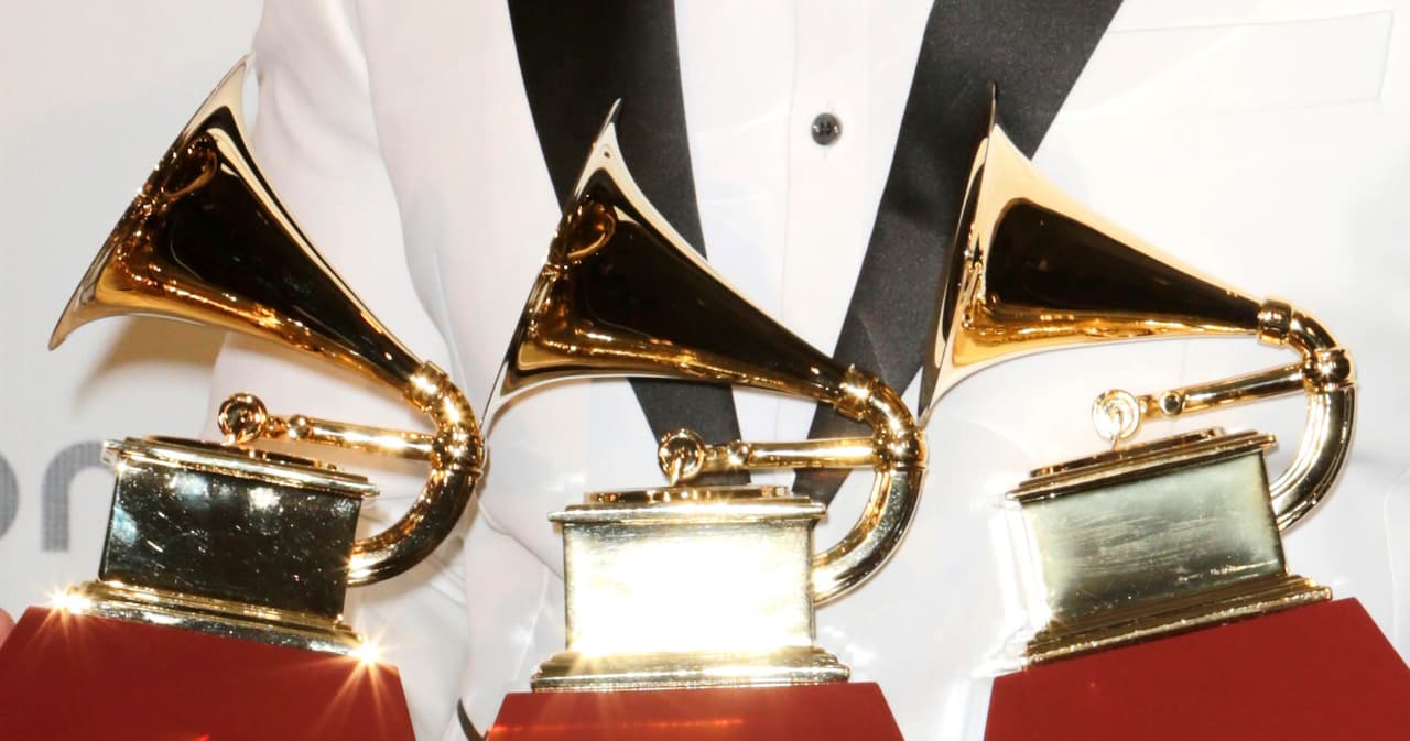 La máxima fiesta latina transmitida por Univisión se celebrará el jueves 15 de noviembre de 2018 en el MGM Grand Garden de Las Vegas. La diversión comienza a las 4pm ET/1pm PT.