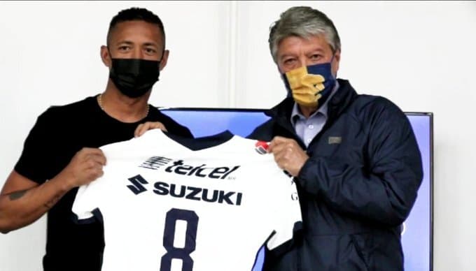 Gabriel Torres lo tiene claro, dar la vida por los colores de Pumas