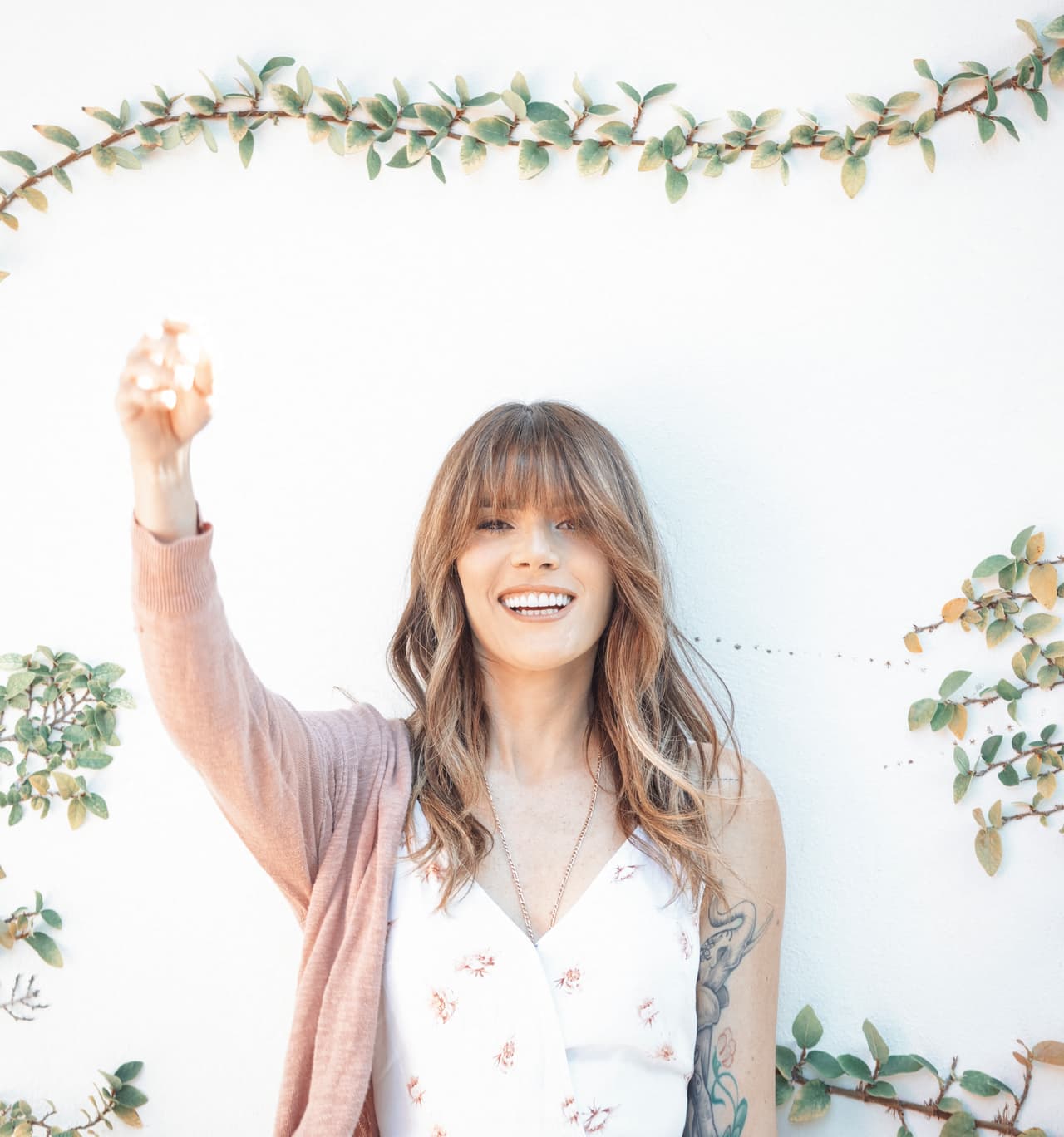 Todo el talento de Kany García ahora será apreciado todos los domingos a las 8P/7C por Univision, pero ahora en su papel de juez de Tu Cara Me Suena.