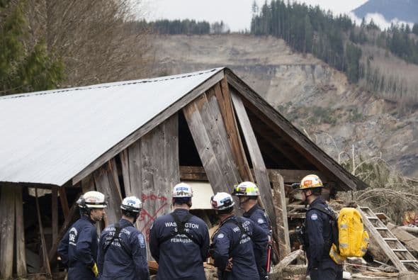 La lista de desaparecidos incluye a obreros de la construcción que trabajaban en la zona.